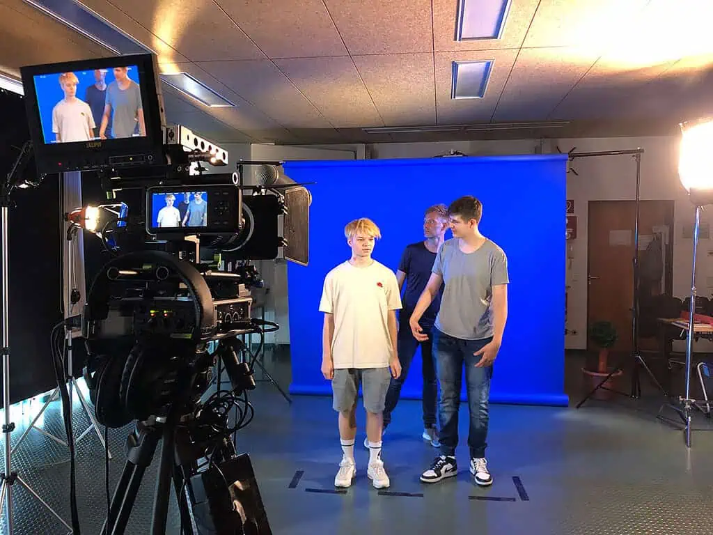 WIR SIND DAS MEER BERLIN Workshop at the Barbara-Zürner-Oberschule Velten, Brandenburg