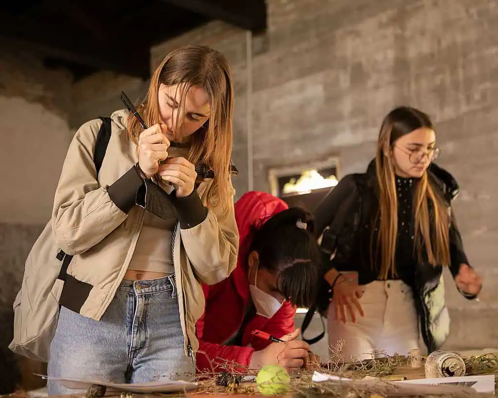 We are Ocean Global program in Venice 2022 (during Venice Biennale). Curated by Artport_making waves (Anne-Marie Melster). A series of workshops, screenings, and lectures with artists and ocean scientists.